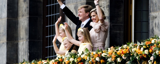 Koningsdamast van TextielMuseum voor Maxima en Willem-Alexander