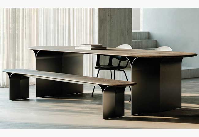 Joli's nieuwe Arcs Bench