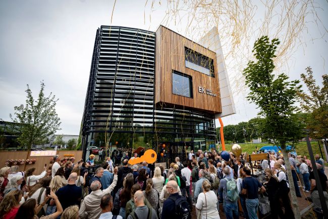Opening nieuw kantoor EK