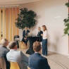 Minister bezoekt Decospan